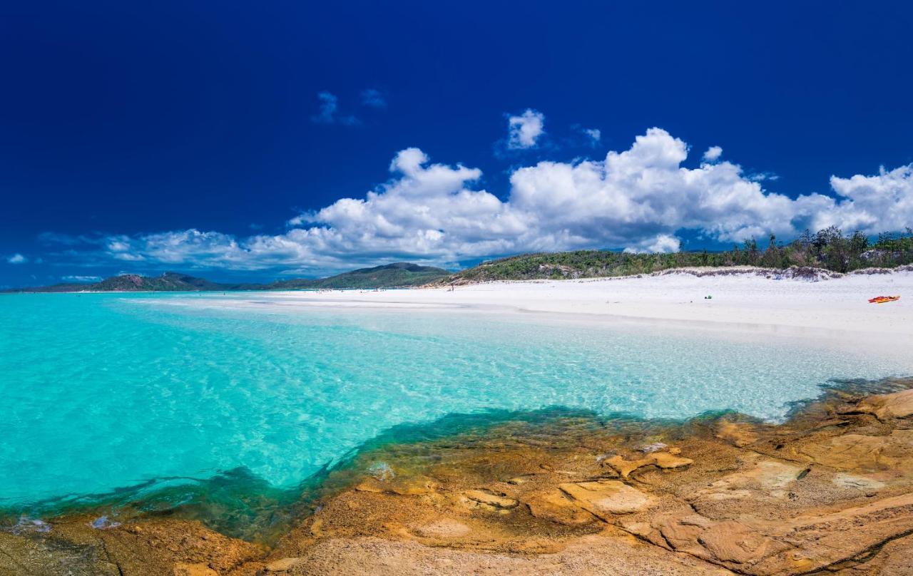 Apartamento Montipora Unit 3 - In The Heart Of Airlie, Wi-Fi And Netflix Airlie Beach Exterior foto